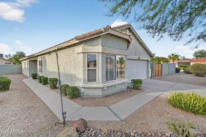 1110 E Nardini Street, San Tan Valley, AZ 85140 - Photo 1