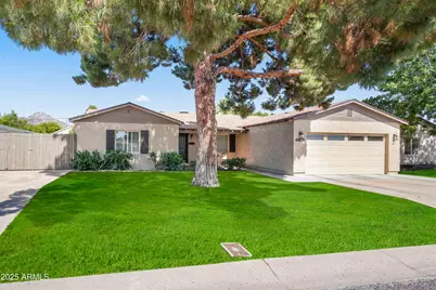 6819 N 10th Place, Phoenix, AZ 85014 - Photo 1