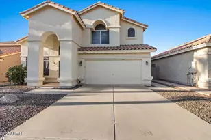 1248 E Muriel Dr, Phoenix, AZ 85022 - Photo 1