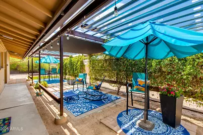 4819 E Cambridge Avenue, Phoenix, AZ 85008 - Photo 1