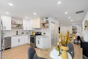 3711 E Monterosa St, Phoenix, AZ 85018 - Photo 1