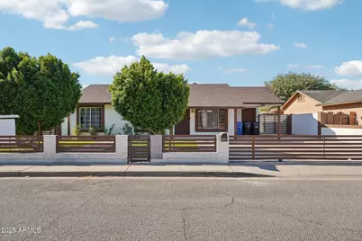 6833 W Roosevelt Street, Phoenix, AZ 85043 - Photo 1