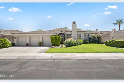 7455 E Sierra Vista Drive, Scottsdale, AZ 85250 - Photo 1