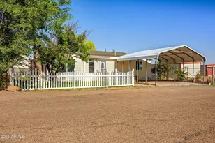 864 S 1st E St, Snowflake, AZ 85937 - Photo 1