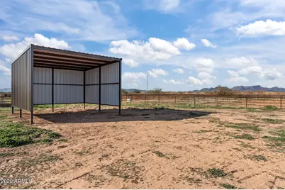 47562 W Ray Street, Aguila, AZ 85320 - Photo 31