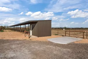 47562 W Ray St, Aguila, AZ 85320 - Photo 23