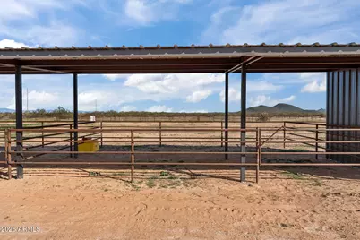 47562 W Ray Street, Aguila, AZ 85320 - Photo 29