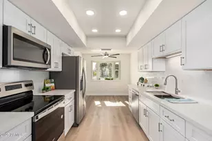 10018 W Burns Dr, Sun City, AZ 85351 - Photo 1