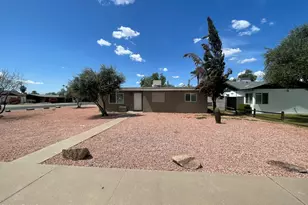 4502 N 17th Dr, Phoenix, AZ 85015 - Photo 1