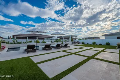 1331 W Arroyo Verde Drive, San Tan Valley, AZ 85140 - Photo 1