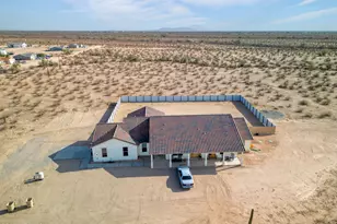 12566 E Howie Way, Florence, AZ 85132 - Photo 1