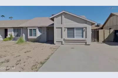 3018 W Blackhawk Drive, Phoenix, AZ 85027 - Photo 1