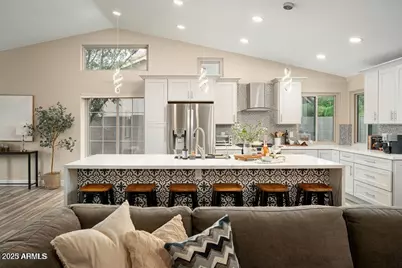 5519 E Grovers Avenue, Scottsdale, AZ 85254 - Photo 1