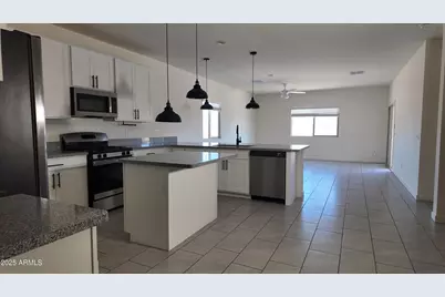 2586 N Abbey Road, Casa Grande, AZ 85122 - Photo 1
