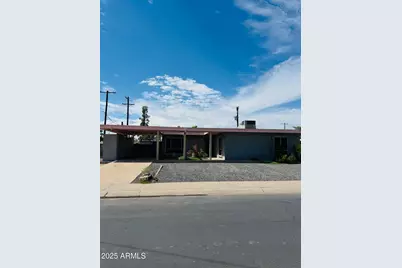 4202 N 58th Avenue, Phoenix, AZ 85031 - Photo 1