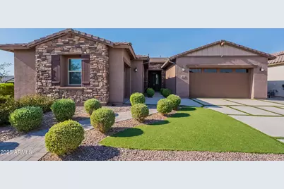 164 E Taurus Place, Chandler, AZ 85249 - Photo 1