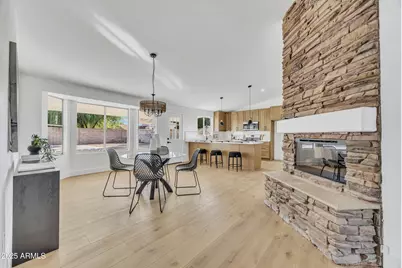 335 W Wescott Drive, Phoenix, AZ 85027 - Photo 1