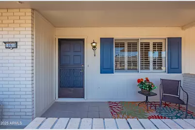 10610 W Saratoga Circle, Sun City, AZ 85351 - Photo 1