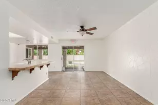 9646 N 47th Ave, Glendale, AZ 85302 - Photo 5