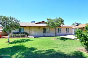 8334 N 55th Ave, Glendale, AZ 85302 - Photo 1