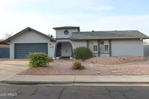 1338 W Lobo Ave, Mesa, AZ 85202 - Photo 1