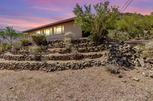 10628 N 10th Dr, Phoenix, AZ 85029 - Photo 1