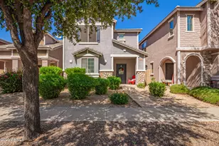 4368 E Sack Dr, Phoenix, AZ 85050 - Photo 1