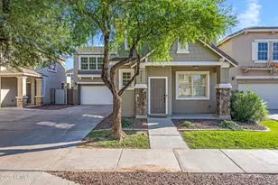 2315 E Pecan Rd, Phoenix, AZ 85040 - Photo 1