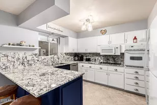 10230 N 106th Dr, Sun City, AZ 85351 - Photo 1