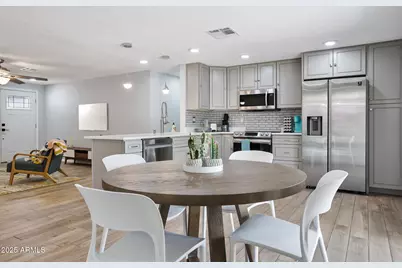 3455 E Sharon Drive, Phoenix, AZ 85032 - Photo 1