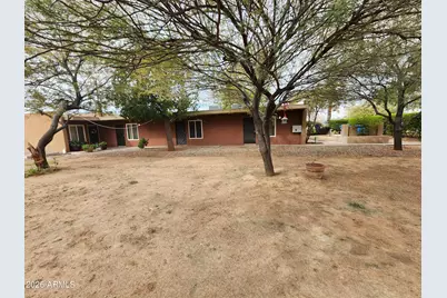 2735 W Tuckey Lane #Apt 2, Phoenix, AZ 85017 - Photo 1