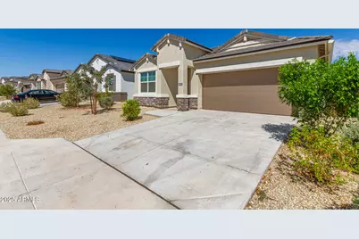24022 W Hilton Avenue, Buckeye, AZ 85326 - Photo 1