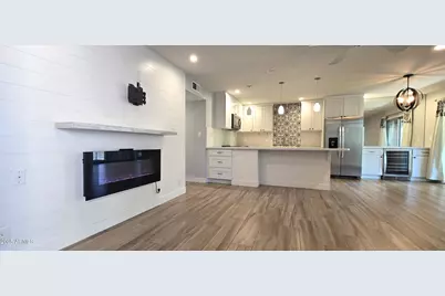 5525 E Thomas Road #G12, Phoenix, AZ 85018 - Photo 1