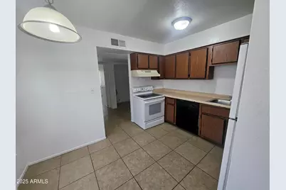 2801 E Monte Cristo Avenue #101, Phoenix, AZ 85032 - Photo 1