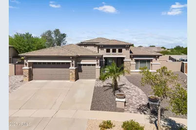 8424 W Gardenia Avenue, Glendale, AZ 85305 - Photo 1