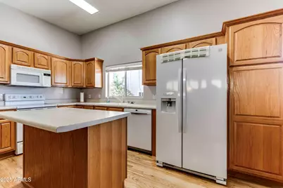 17200 W Bell Road #1425, Surprise, AZ 85374 - Photo 7