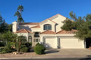 2004 E Clipper Ln, Gilbert, AZ 85234 - Photo 1