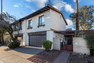 922 W Mission Ln, Phoenix, AZ 85021 - Photo 1