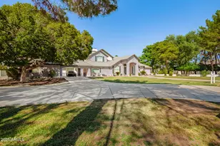 2350 N Hall Cir, Mesa, AZ 85203 - Photo 1