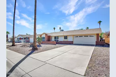 10625 W Alice Avenue, Peoria, AZ 85345 - Photo 1