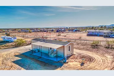 38363 N 250th Avenue, Morristown, AZ 85342 - Photo 1