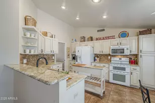 2350 S Zinnia, Mesa, AZ 85209 - Photo 1