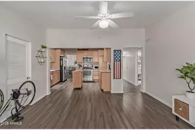 6108 N 12th Place #Unit 6, Phoenix, AZ 85014 - Photo 1