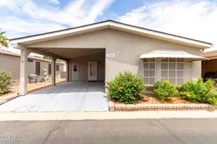 1784 E Torrey Pines Ln, Chandler, AZ 85249 - Photo 1