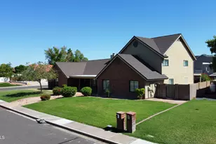 2241 N Hunt Cir, Mesa, AZ 85203 - Photo 1