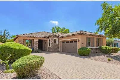 14479 W Desert Flower Drive, Goodyear, AZ 85395 - Photo 1