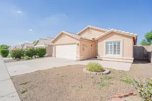 3518 W Fallen Leaf Ln, Glendale, AZ 85310 - Photo 1