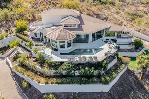 5655 N Camelback Canyon Dr, Phoenix, AZ 85018 - Photo 1