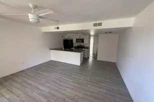 8842 North 8th St, Phoenix, AZ 85020 - Photo 1