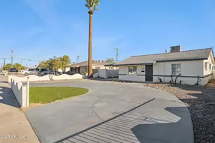 3331 E Oak St, Phoenix, AZ 85008 - Photo 1